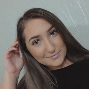 Meet your Posher, Karalynn